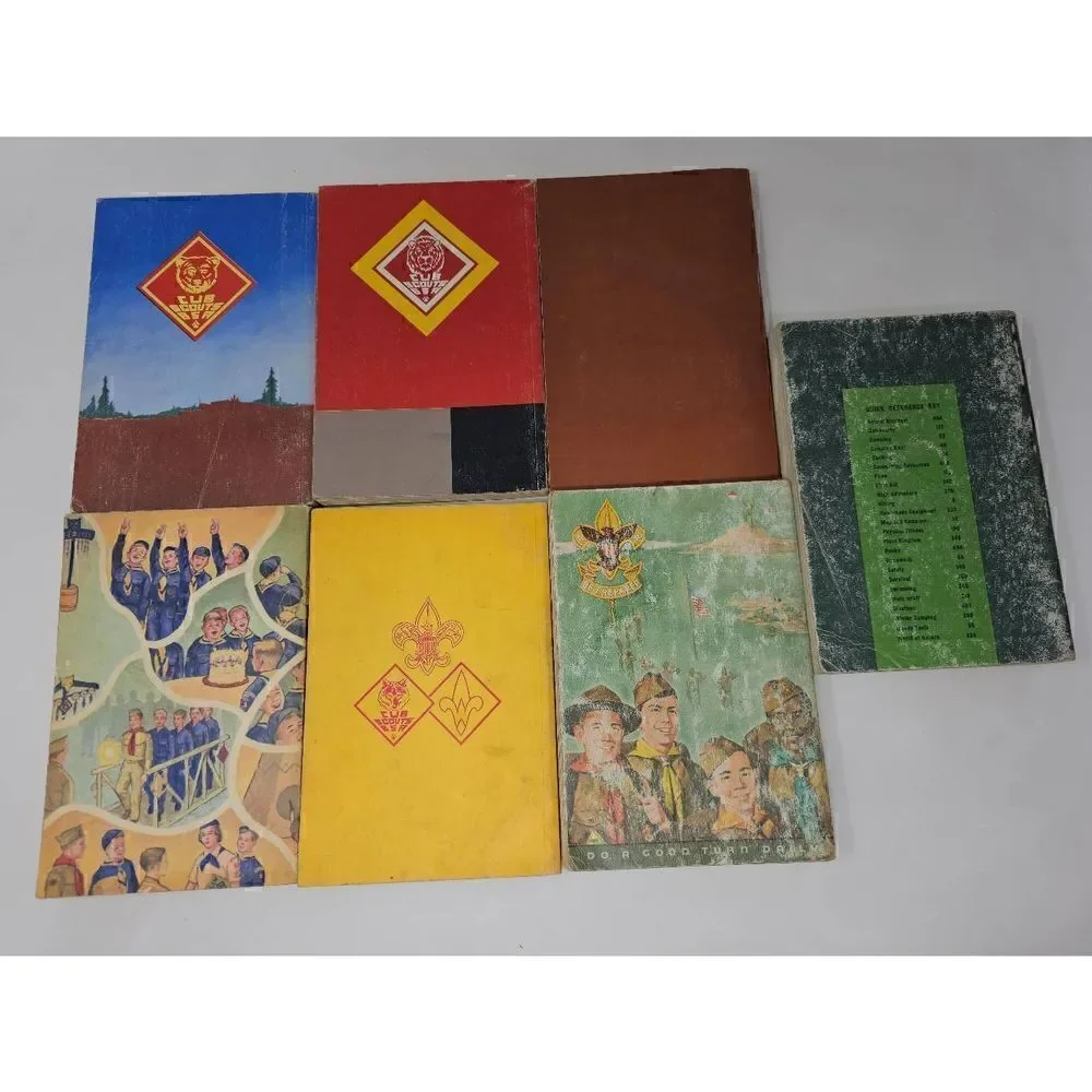LOT OF 7 BOY CUB SCOUT BOOKS 60'S BEAR LION DEN CHIEF MOTHER HAND FIELD BOOK